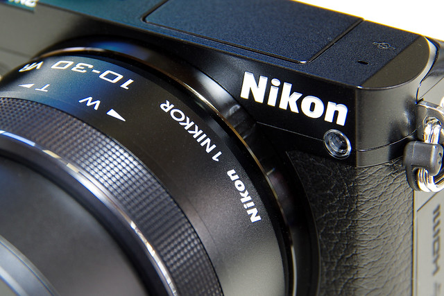 Nikon 1 J5は理想のサブカメラになり得るか？ – 酔人日月抄