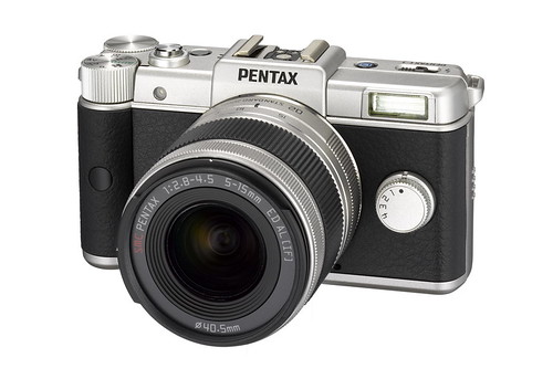pentaxq_limited_silver